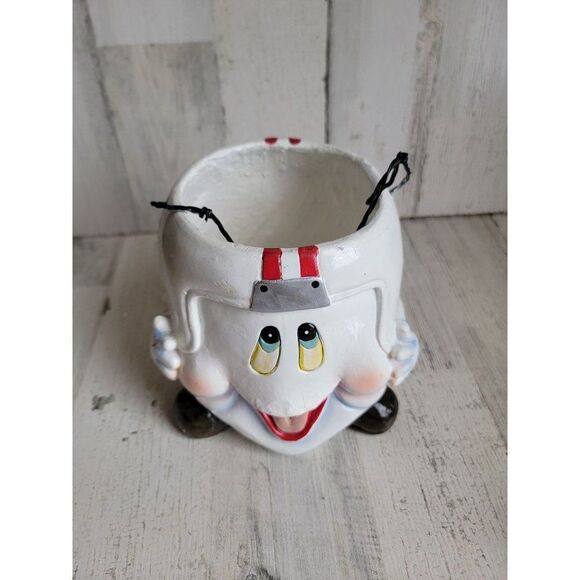 Wisconsin Badgers football trick or treat vintage basket candy Halloween ghost - Picture 2 of 11